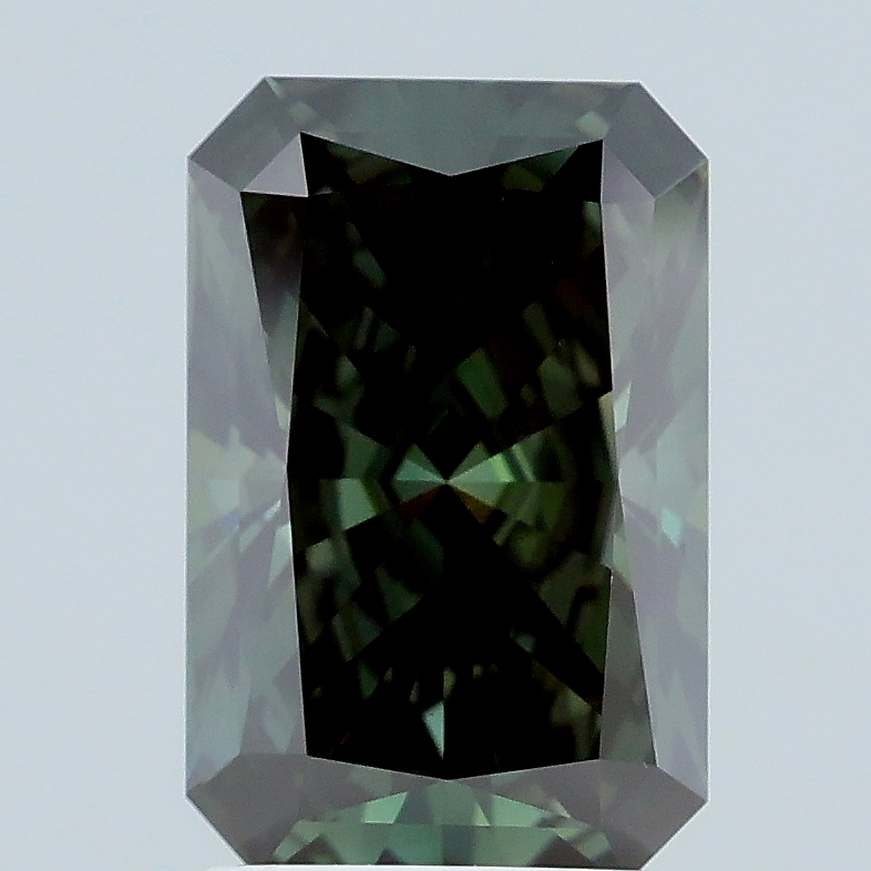 2.42ct Radiant lab grown diamond