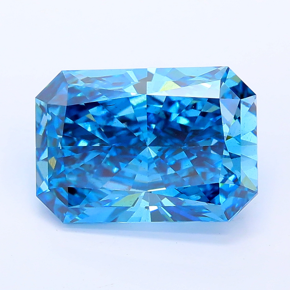 3.57ct Radiant lab grown diamond