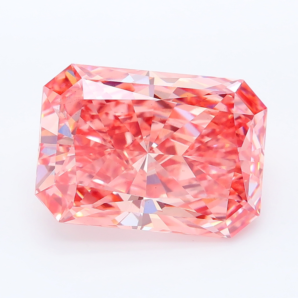 5.03ct Radiant lab grown diamond
