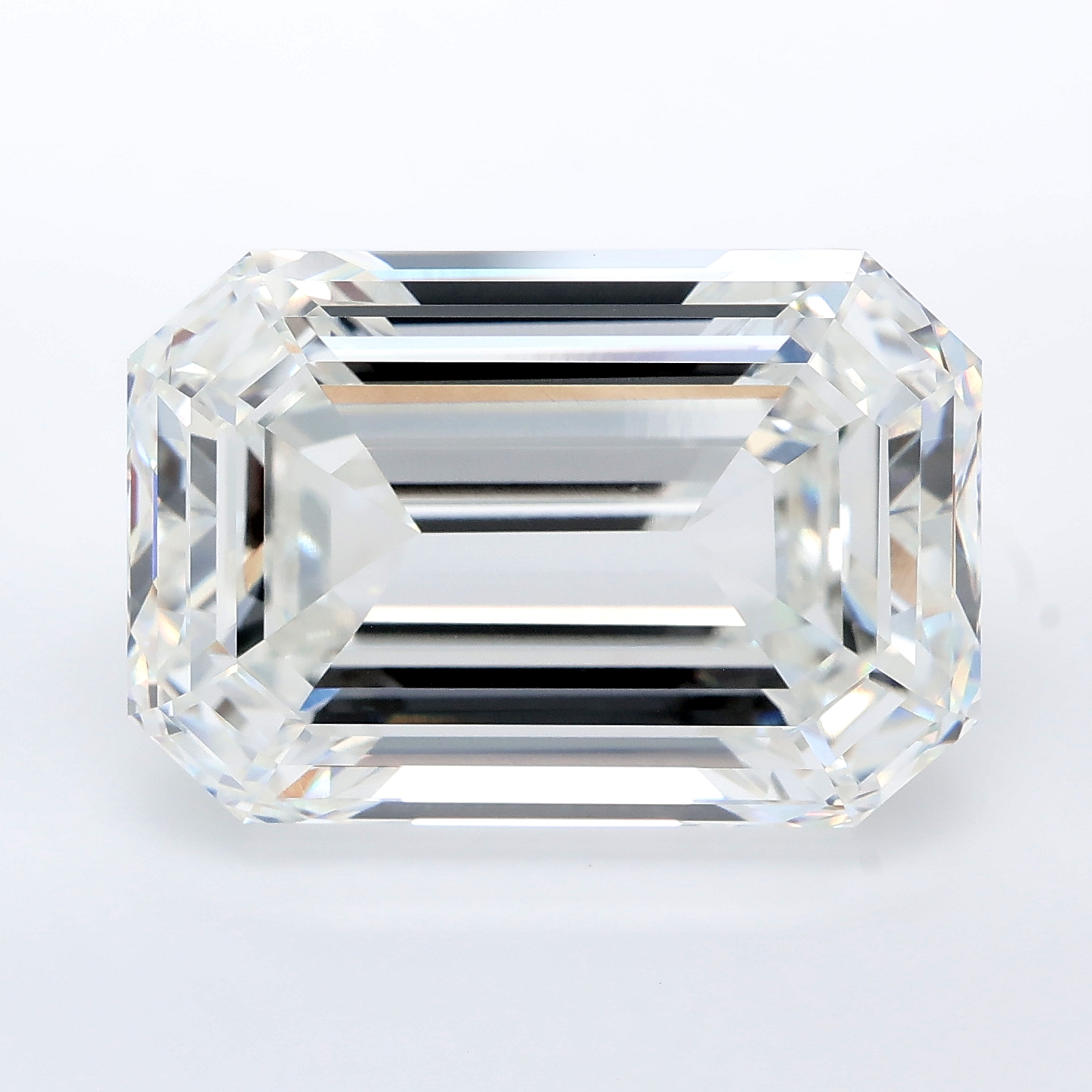16.84ct Emerald lab grown diamond