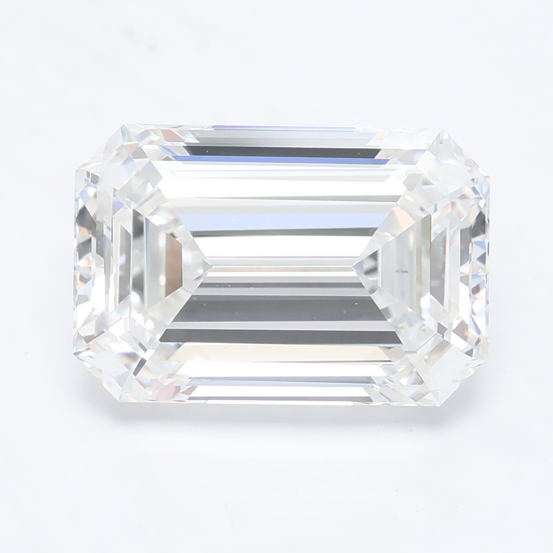 5.58ct Emerald lab grown diamond