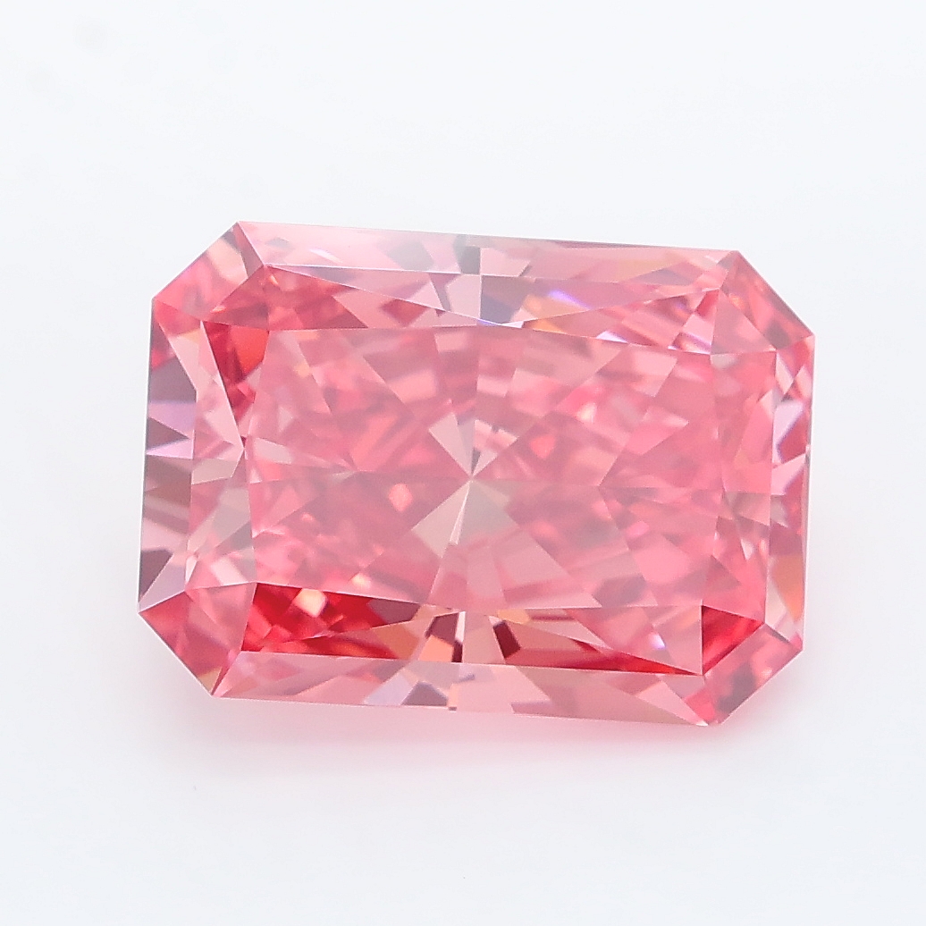 4.39ct Radiant lab grown diamond