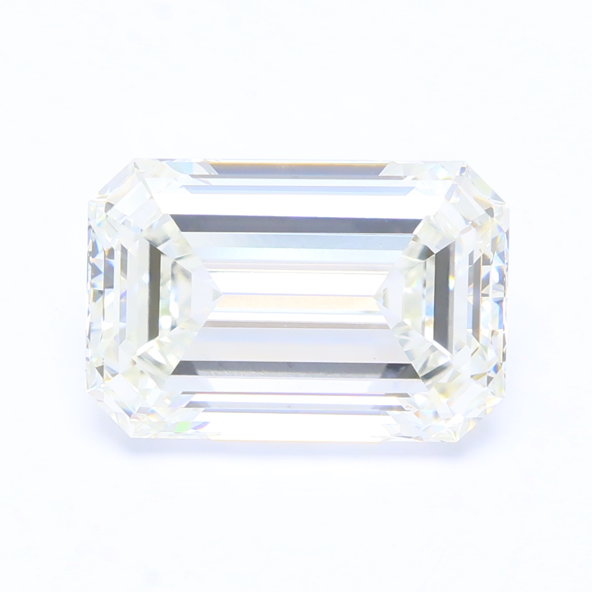 6.06ct Emerald lab grown diamond