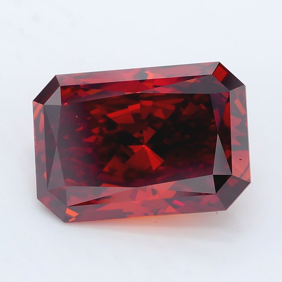 5.63ct Radiant lab grown diamond