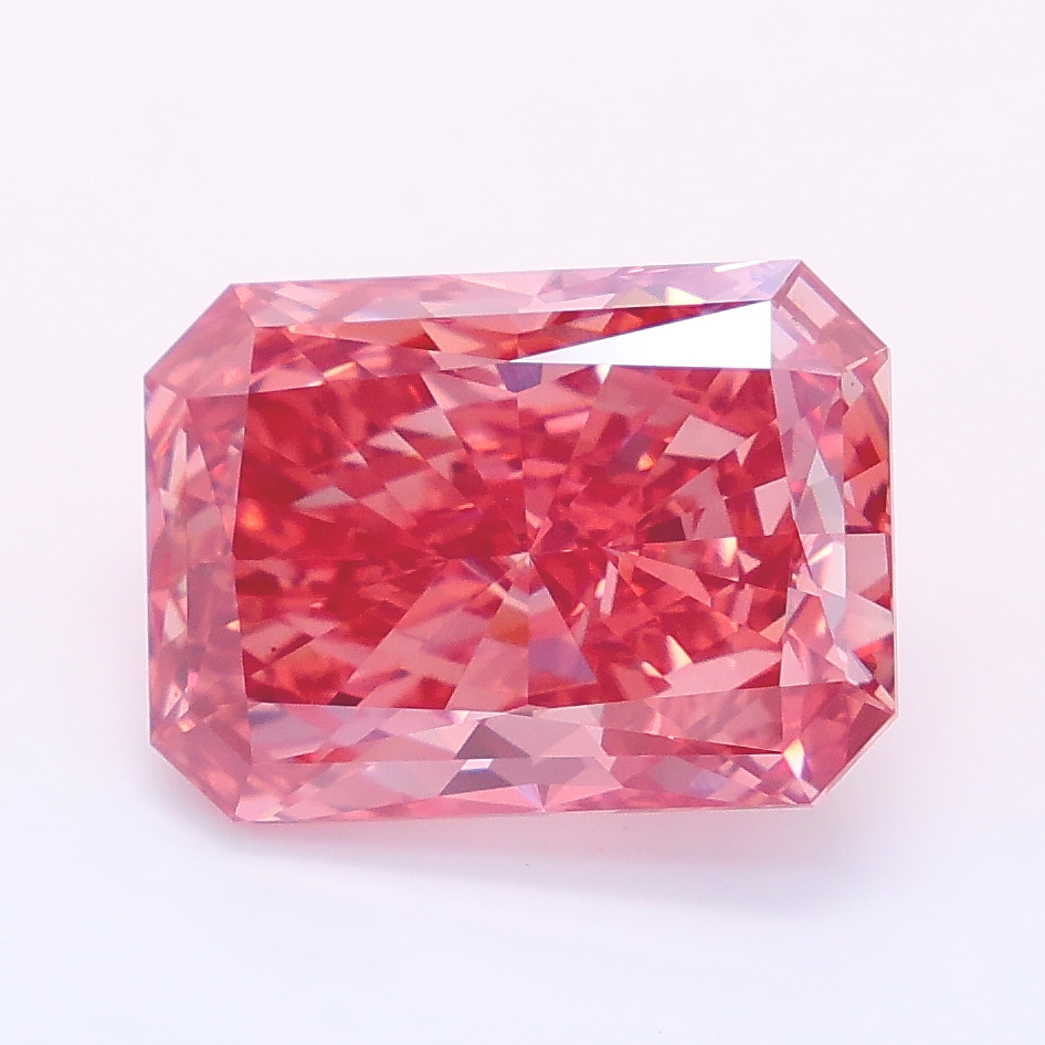 5.02ct Radiant lab grown diamond
