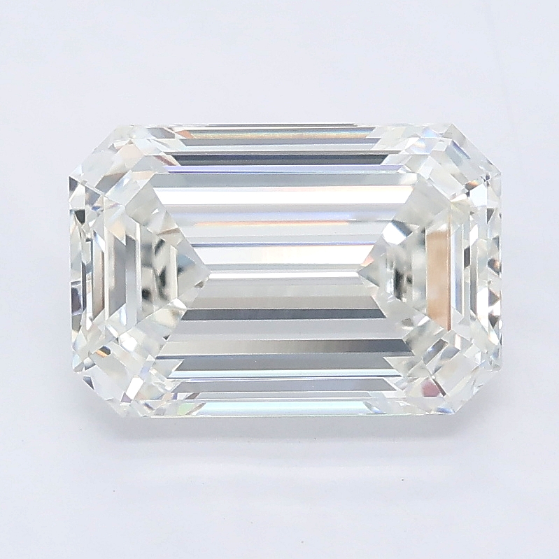 2.56ct Emerald lab grown diamond