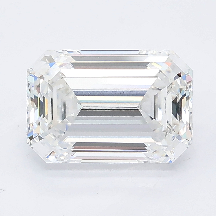 2.46ct Emerald lab grown diamond