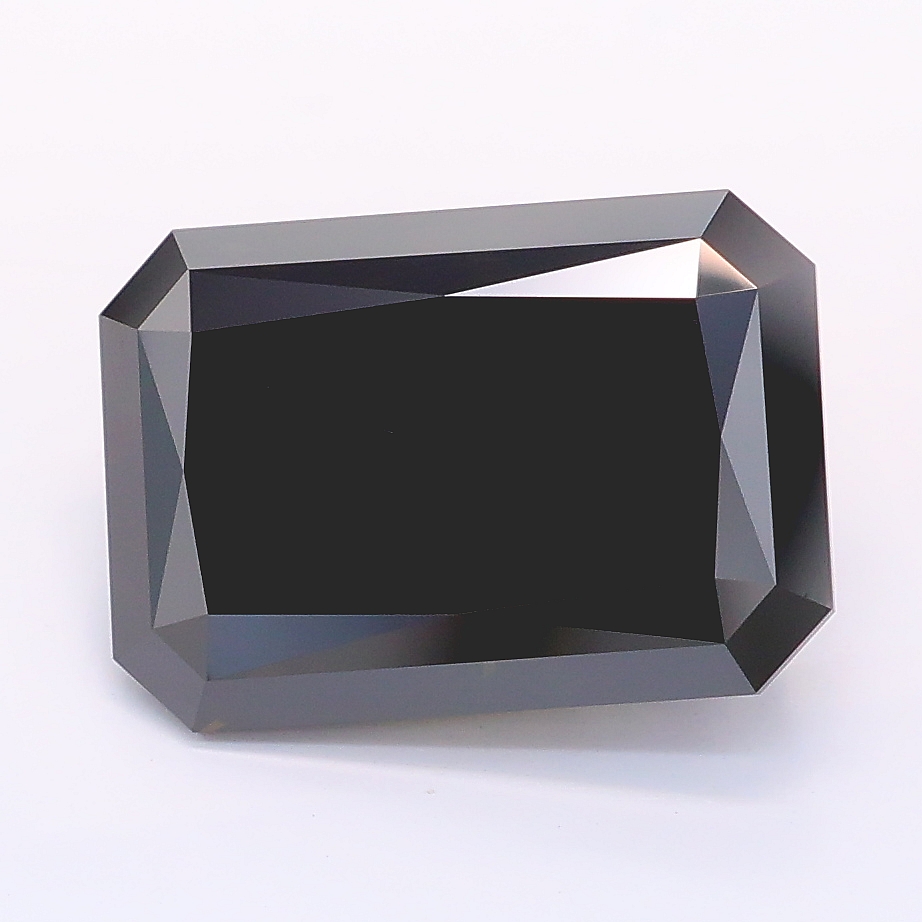 4.12ct Radiant lab grown diamond
