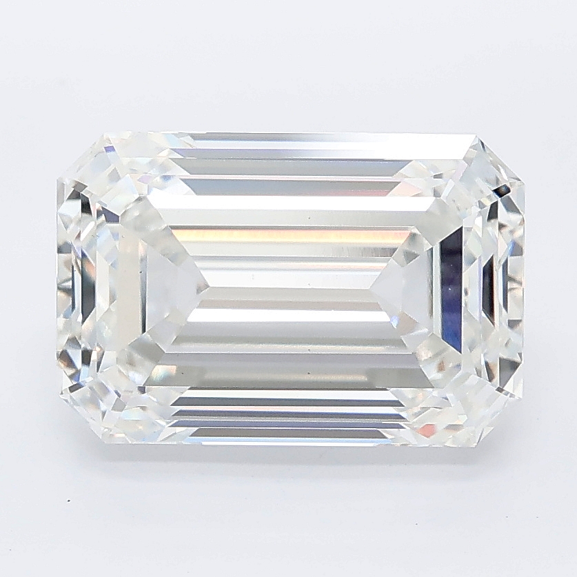 4.05ct Emerald lab grown diamond