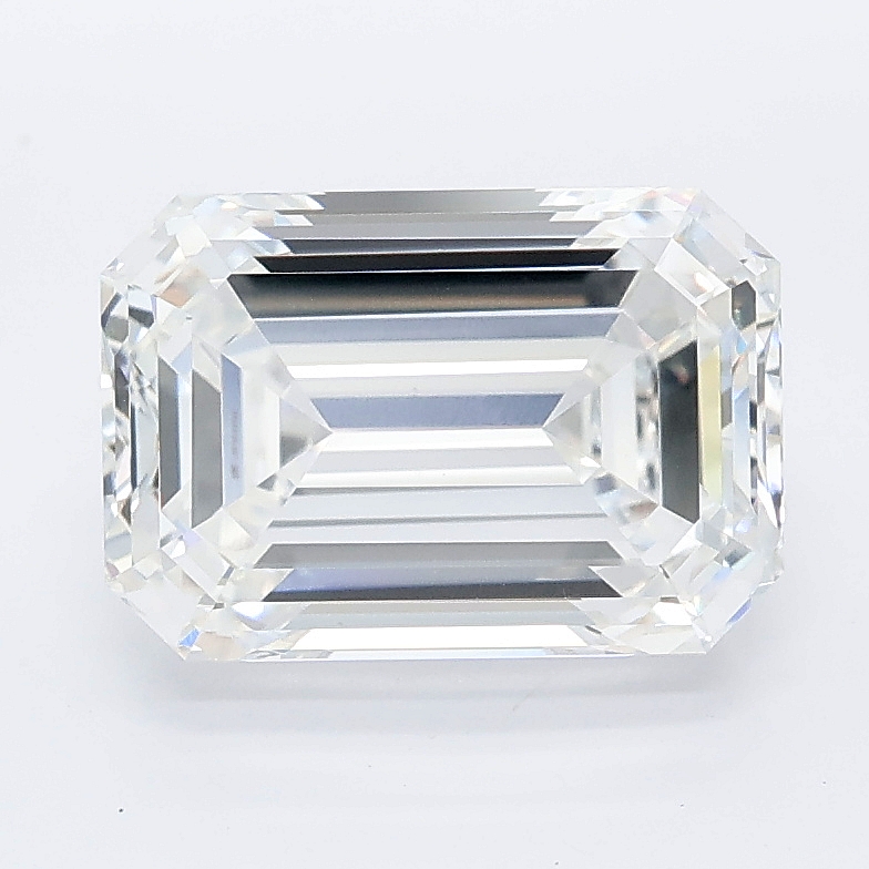 3.09ct Emerald lab grown diamond