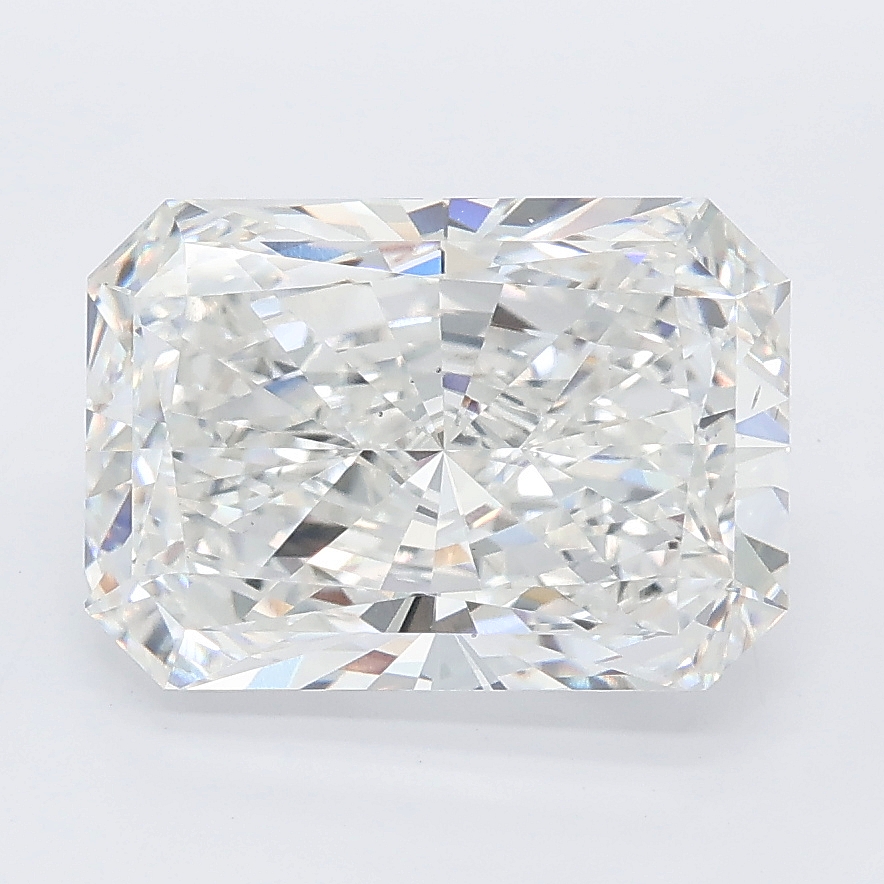 4.07ct Radiant lab grown diamond