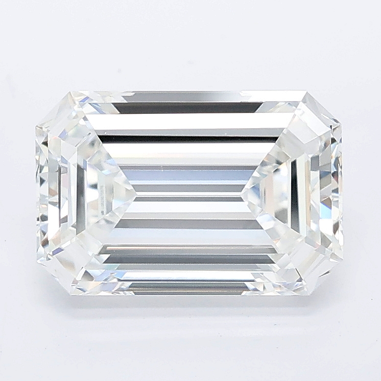 2.52ct Emerald lab grown diamond