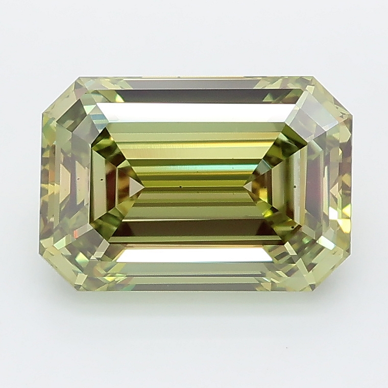 2.93ct Emerald lab grown diamond