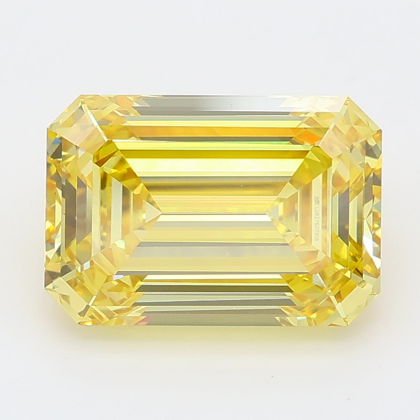 4.02ct Emerald lab grown diamond