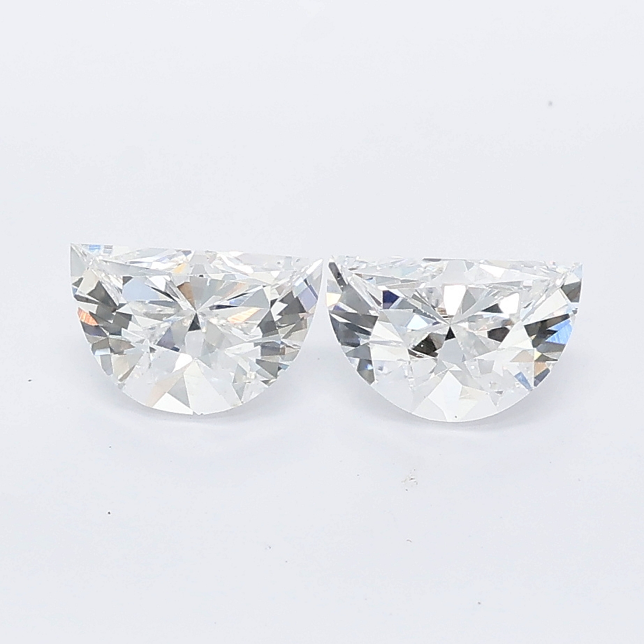 0.98ct Half moon lab grown diamond