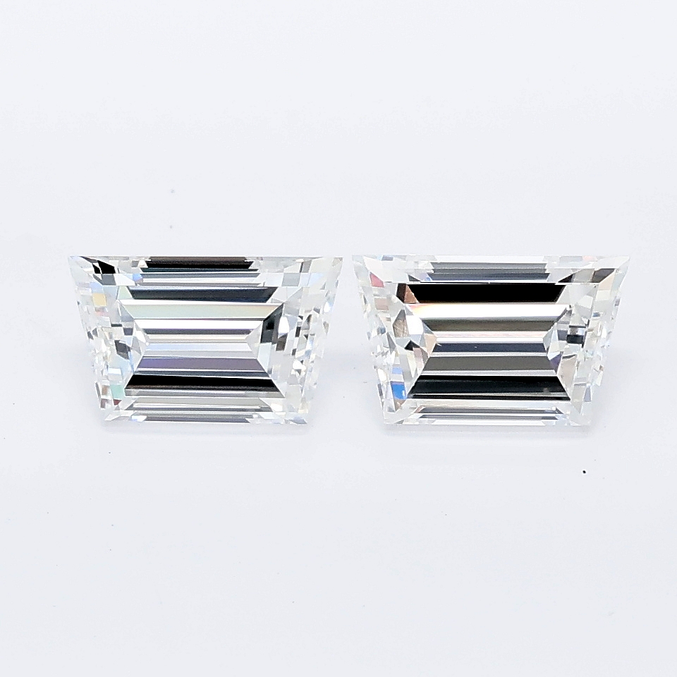 1.09ct Trapezoid lab grown diamond